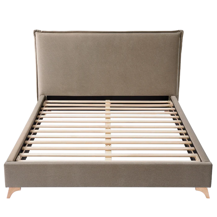 Lottie Boucle Flange Edge Bed