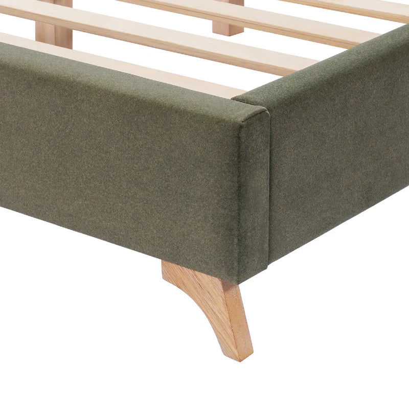 Lottie Boucle Flange Edge Bed